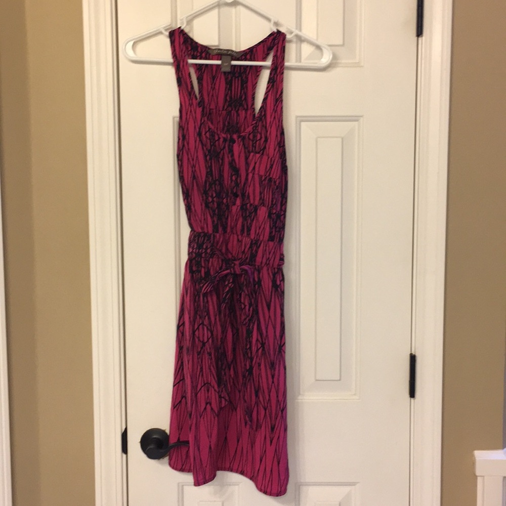 Boutique brand Pink/back print dress